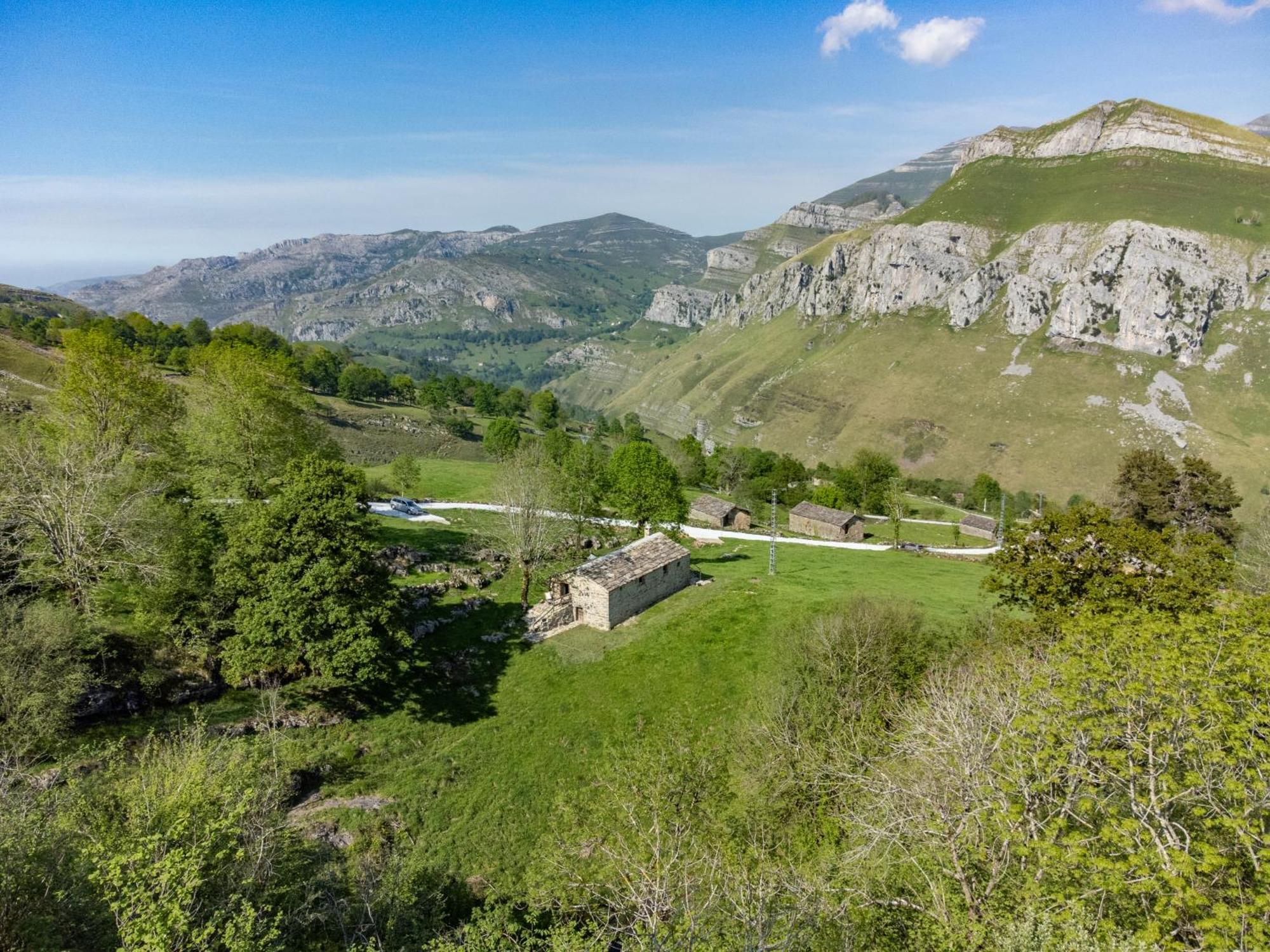 Vivienda Pasiega Lo Lucas 1920 San Roque de Ríomiera Esterno foto